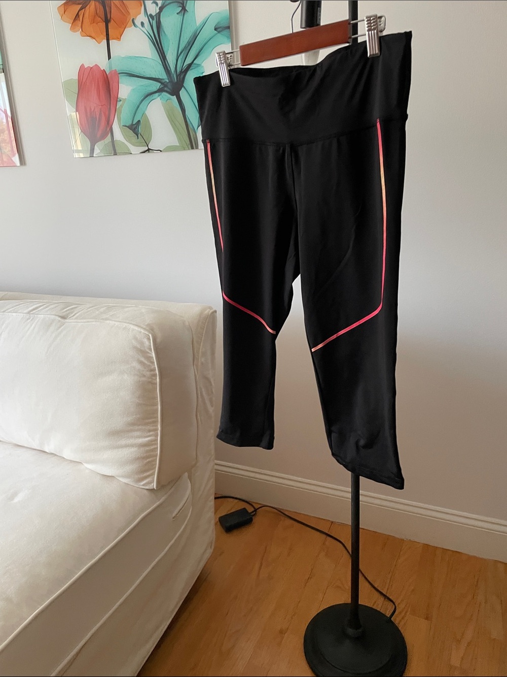 Crivit Black Athletic Capri Leggings with Pink Trim